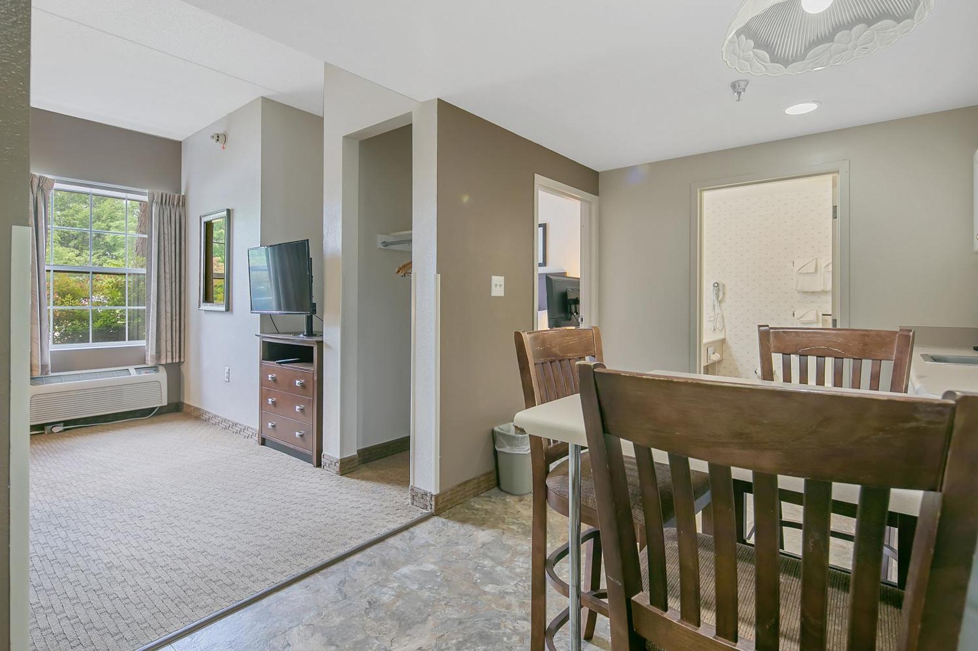 The Landmark Inn Fort Bragg Chambre photo